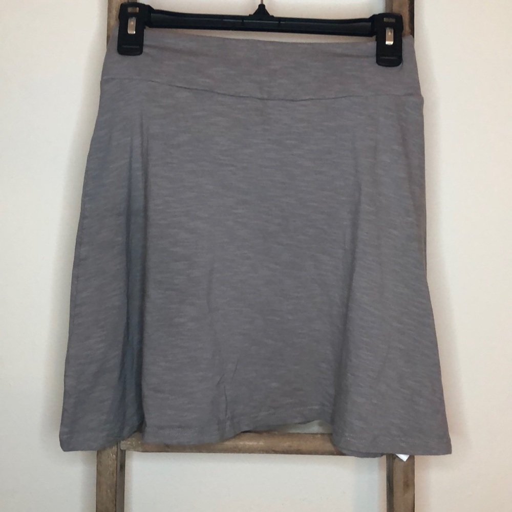 COLUMBIA Midi Skirt